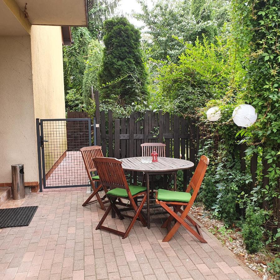 Green Albatros 48M With Bathroom Βαρσοβία Εξωτερικό φωτογραφία